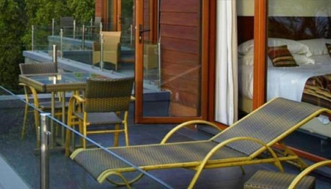 Hotel Playa Grande Suites Pucon Ngoại thất bức ảnh